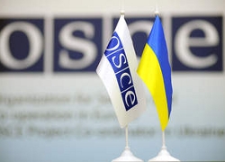 Трехсторонняя встреча по Украине началась в резиденции «Заславль»
