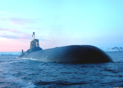 У берегов России обнаружили иностранную субмарину