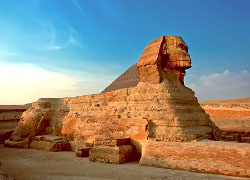 Египетского Сфинкса закрыли на реставрацию