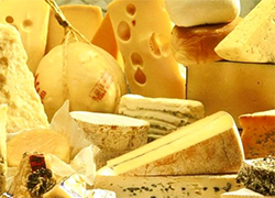 Запрещенный Россией сыр раздадут бедным в Дании