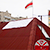 Гомельчанин вывесил баннер на крыше дома, протестуя против коррупции