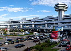 ЧП в аэропорту Минска: ребенок упал с третьего этажа