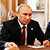 Неловкая встреча с Порошенко: Путин теребил пиджак и вздыхал (Видео)