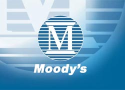 Moody's ухудшил прогноз рейтингов 10 российских банков