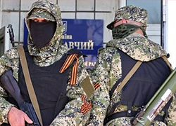 На участке в Донецке открыли огонь по избирателям
