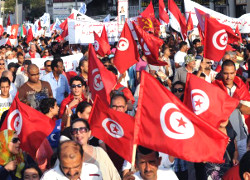 Тунис после «арабской весны» проводит парламентские выборы