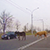 По проезжей части улицы в Лошице гуляли лошади