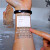 Необычный браслет превратит руку в экран смартфона (Видео)