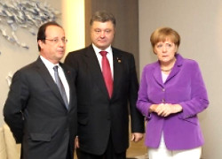 Poroshenko, Merkel agree to discuss Donbas settlement in Paris Jan 11