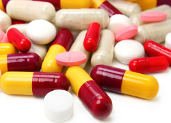 Борьба с импортными лекарствами ударит по аллергикам и инвалидам