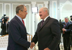 Российский пропагандист: Холоп Лукашенко должен смотреть на Лаврова как на господина