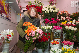 Продавцы цветов: «Мужчины начали экономить на букетах к 8 Марта»