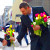 Мэр Киева Кличко раздавал женщинам цветы