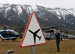 «Черный ящик» самолета Germanwings оказался поврежденным