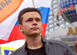 Илья Яшин: Семьям российских солдат, погибших в Донбассе, заплатили за молчание