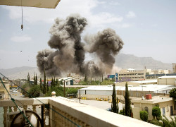 По резиденции президента Йемена нанесен авиаудар