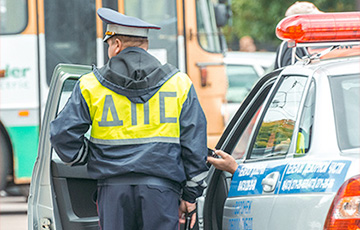 The Vehicle of a Belarusian Robbed Because of the Russian Traffic Police