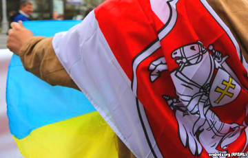 Фанаты сборных Украины и Беларуси сдадут кровь для раненых