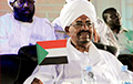 Дыктатар Амар Башыр застаўся прэзідэнтам Судана