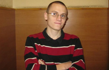 Political prisoner Dzyadok kept in punishment isolation cell despite being wounded