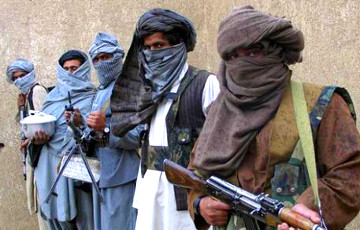 В Пакистане боевики захватили пятизвездочный отель