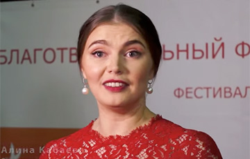 Великобритания ввела санкции против экс-гимнастки Алины Кабаевой