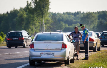 Должников по кредитам в Могилеве лишают водительских прав