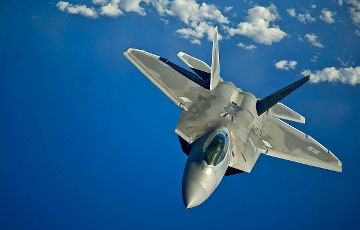 ЗША прададуць Польшчы за даляр 24 знішчальнікі F-22 Raptor