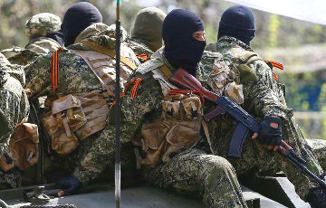 Под Донецком и Широкино боевики бьют из запрещенного оружия