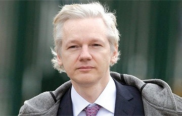 British Court Rules To Postpone Assange's Extradition From Britain To US