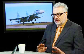 Павел Фельгенгауэр: Россия готовится разместить авиабазу в Беларуси