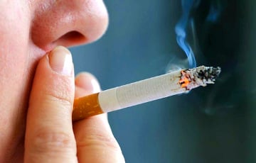 Минздрав Беларуси предложил увольнять курильщиков с работы