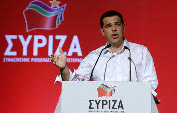 Премьер Греции объявил досрочные выборы после поражения на выборах в Европарламент