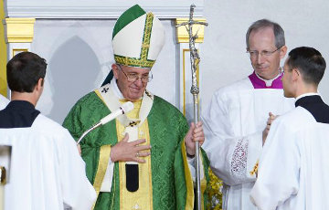 Папа Францыск маліўся за тых, хто пакутуе ад холаду