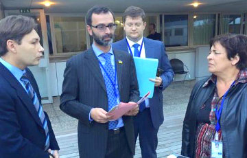 Украинцы в ПАСЕ вручили уведомление о подозрении французским депутатам