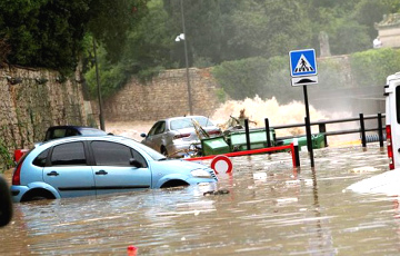 Из-за наводнения на Лазурном берегу Франции погибло 16 человек