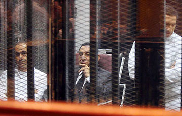Суд Егіпта вызваліў сыноў Мубарака