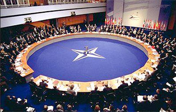 Ассамблея НАТО приняла резолюцию по санкциям против России