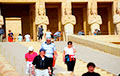 Егіпет наважыў павялічыць зборы з турыстаў, якія пакідаюць краіну