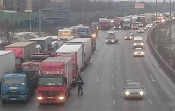 Разведка: У Расіі масава страйкуюць дарожнікі