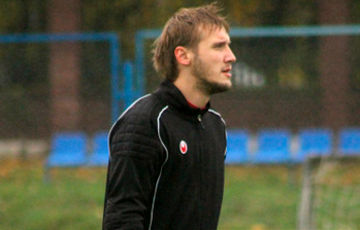 Вратарь ФК «Крумкачы»: Государству футбол даром не нужен. Эти деятели лучше ледовый дворец еще построят