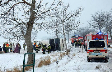 Мальчик, пострадавший в аварии с белорусским автобусом в Чехии, скончался