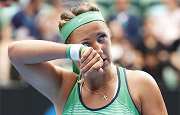 Azarenka Stunned by Kerber in Australian Open Quarters