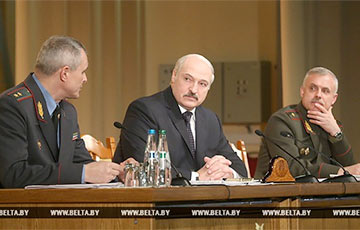 Лукашэнка - міліцыі: Будуйце жыллё, падвышайце заробкі супрацоўнікам