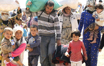 Из-за боев в Алеппо около 50 тысяч сирийцев стали беженцами