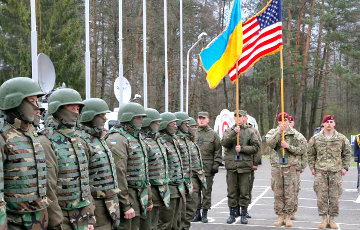 США приравняли Украину к восточному флангу НАТО