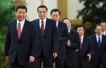 Китай наказал 300 тысяч чиновников за коррупцию