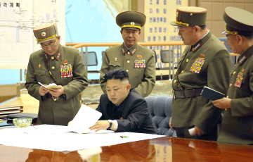 Le Temps: Северокорейский режим может рухнуть со дня на день