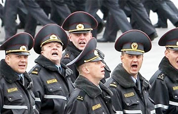 Will Police Rebel Against Lukashenka?