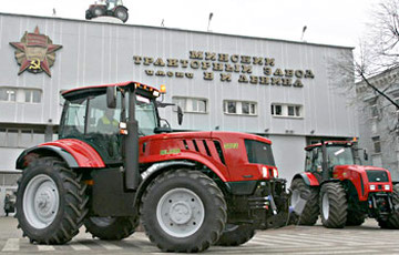 Worker Who Demanded Salary Raise Bullied At Minsk Tractor Plant